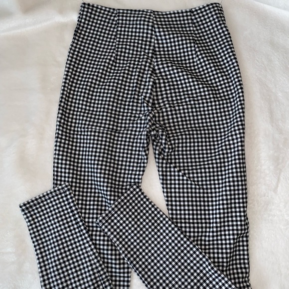Comfy Black & white checkered pants - Picture 2 of 3